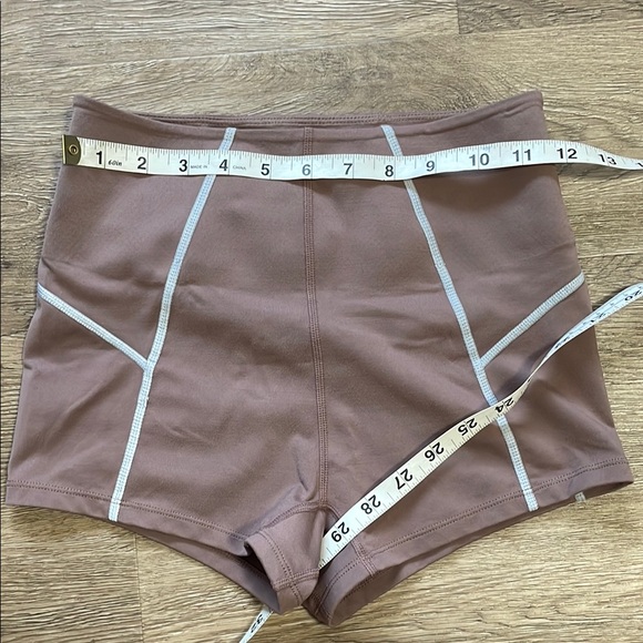 FP Movement You’re a Peach Sporty Short Shorts High-Waisted Mauve - Picture 7 of 8